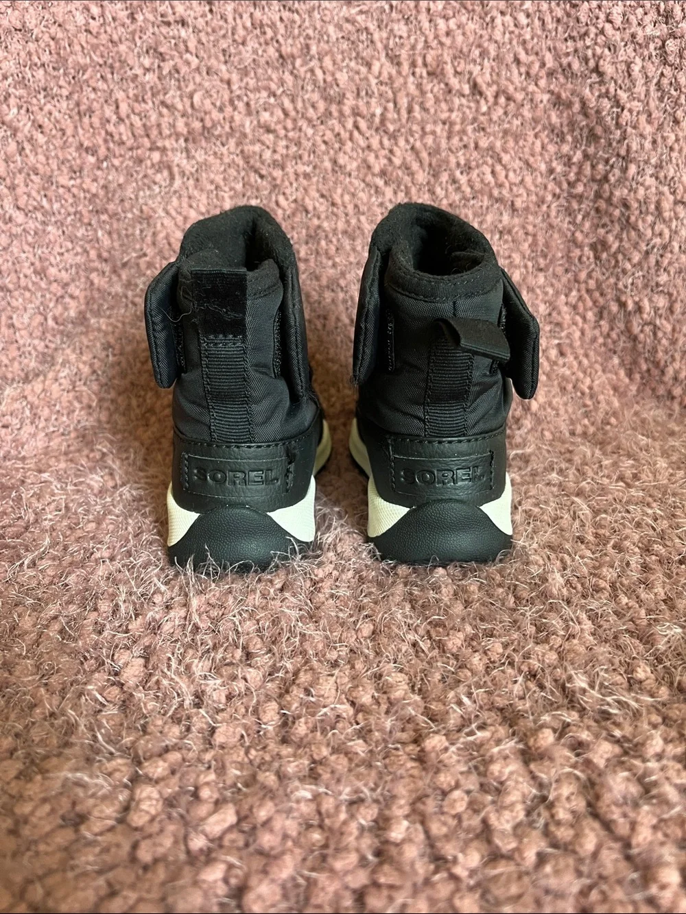 Sorel Kids Whitney ll Plus Black & White Waterproof bootie, toddler size 7